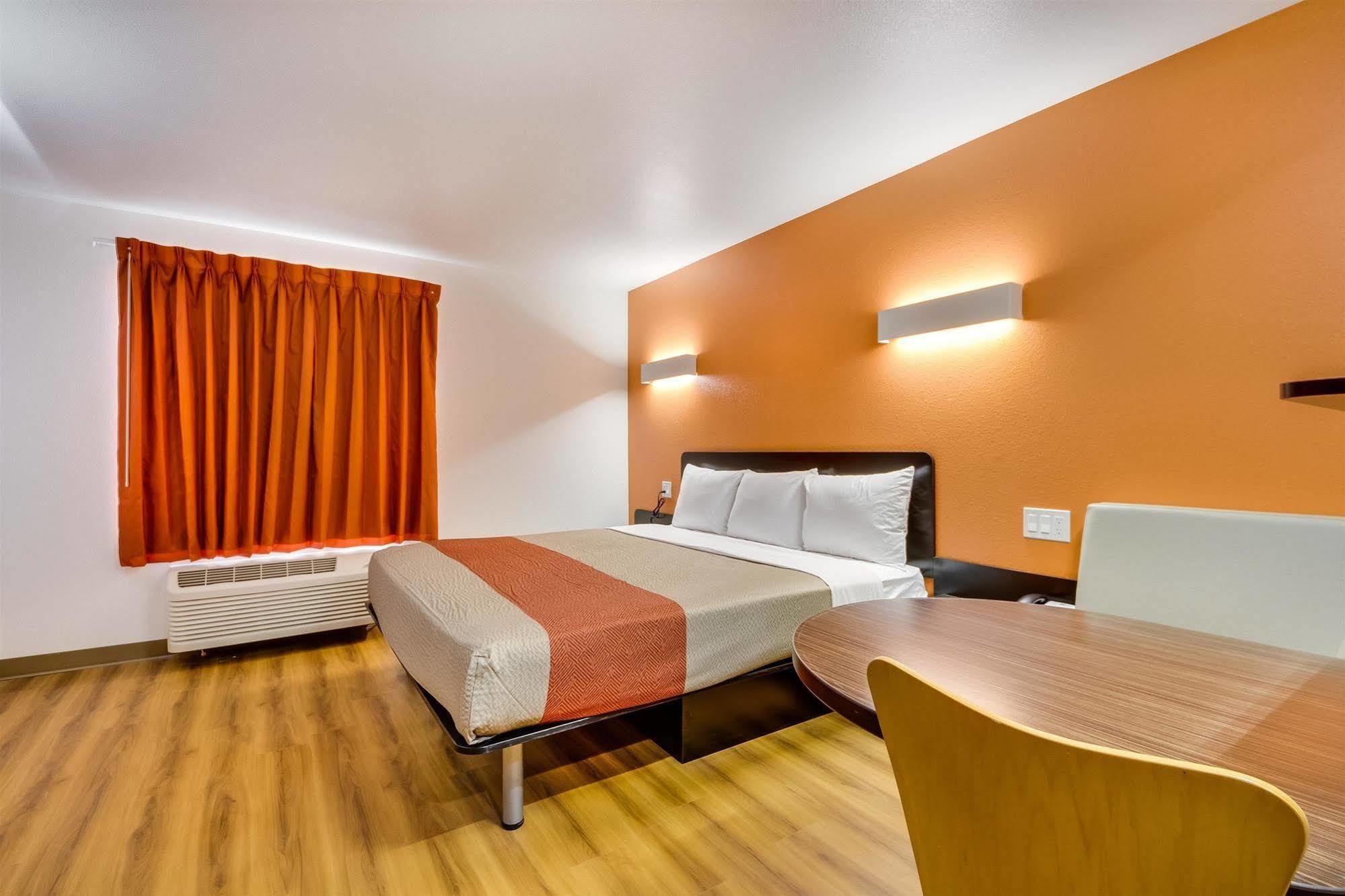 Motel 6-Tulsa, Ok Catoosa Eksteriør bilde